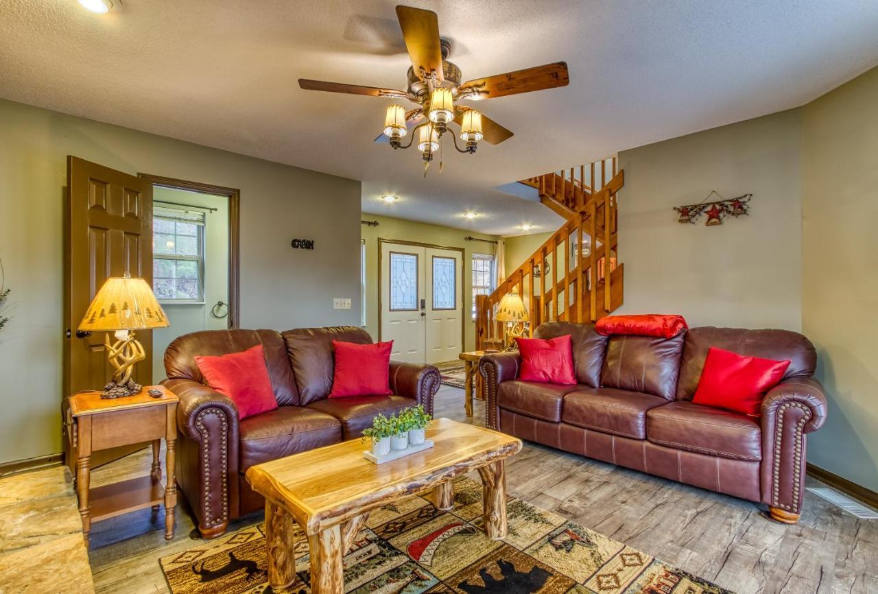 3 Decks, Mtn Views! Tree Tops By Honeybearcabins - Luxury Rain Showers, 3 King Suites, Xl Hottub, Fireplace, Bear Sightings Gatlinburg Eksteriør billede